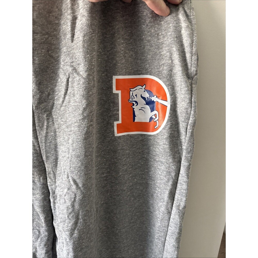 Denver Broncos Sweapants Mens 2XL Gray 90s Logo NFL Football Team Sleepwear